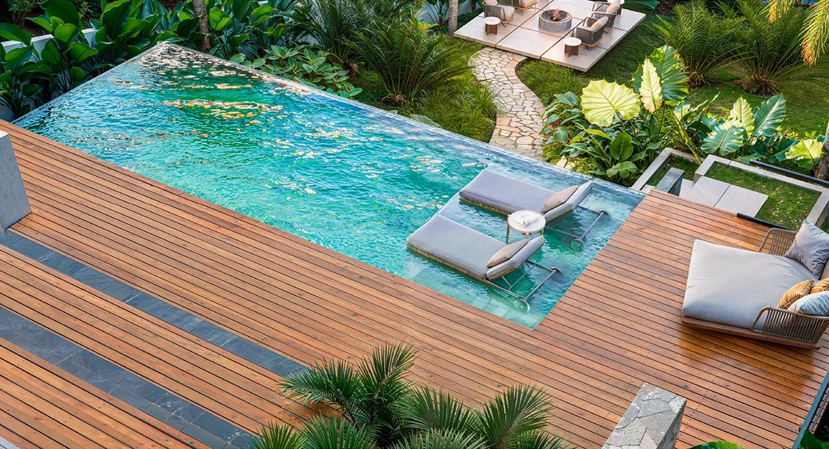Lazer, Casa Trichonida